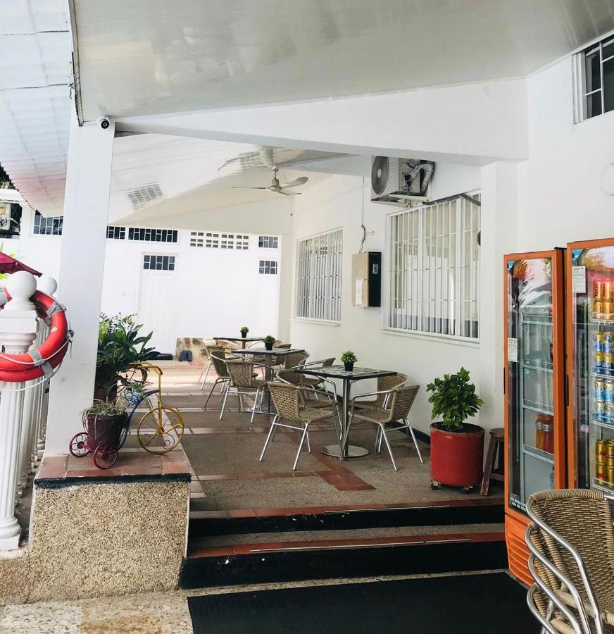 Hotel Maceo Melgar Luaran gambar