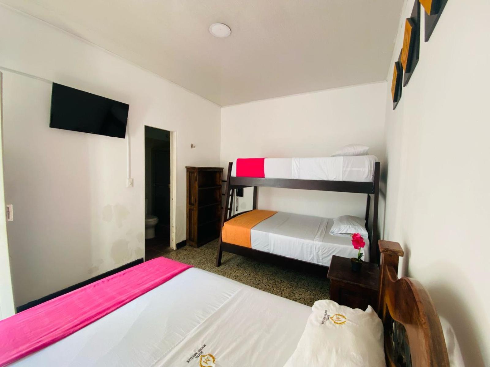 Hotel Maceo Melgar Luaran gambar