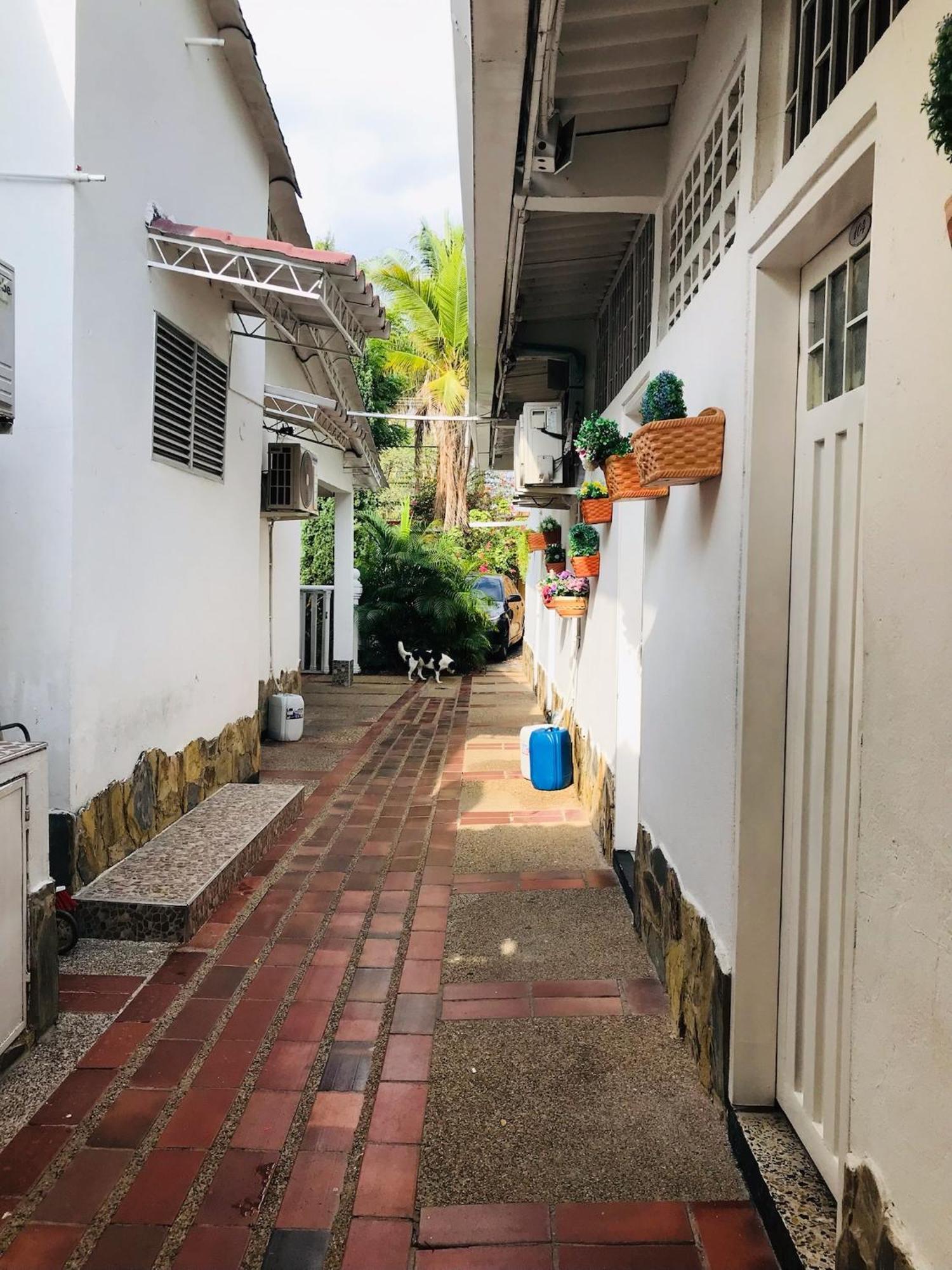 Hotel Maceo Melgar Luaran gambar